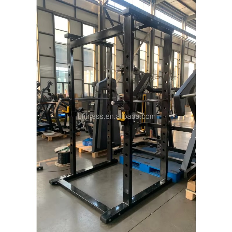 Commercial Gym Power Cage Squa - огляд і ціна Heavy Equipment Gym